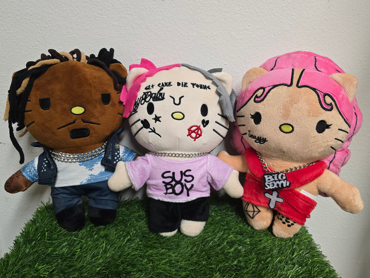 HELLO KITTY RAPPERS PLUSH (Over 25 Kinds!) + Free Keychains/Stickers/TCG