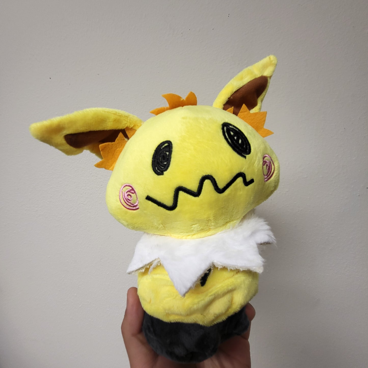 MIMIKYU PLUSHIES (Over 10 Kinds) + Free Keychains/Stickers/tcg