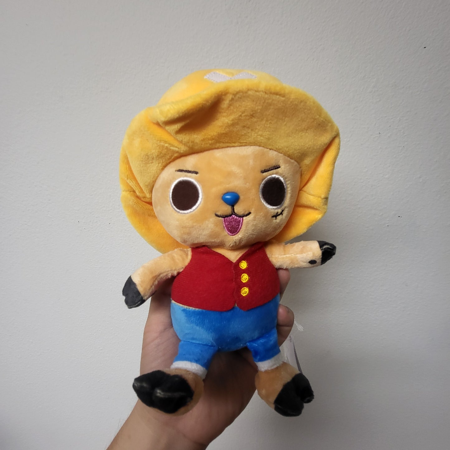 CHOPPER PLUSHIES (Over 5 Kinds!) + Free Keychains/Stickers/tcg