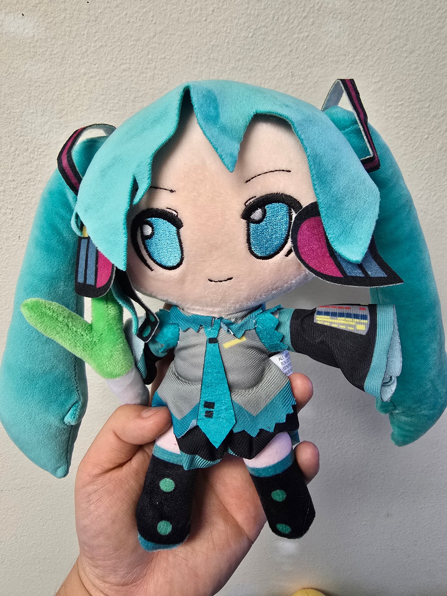 HATSUNE MIKU PLUSHIES (Over 9 Kinds)+ Free Keychains/Stickers/tcg