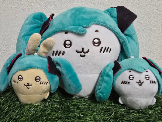 CHIIKAWA MIKU PENDANTS + Free Keychains/Stickers/tcg