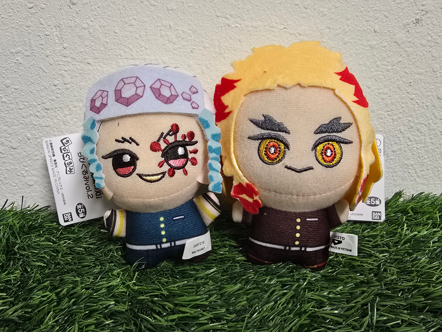 DEMON SLAYER PENDANTS + Free Keychains/Stickers/tcg