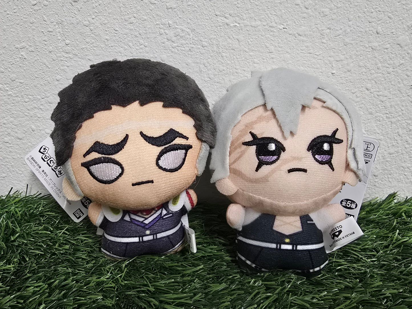 DEMON SLAYER PENDANTS + Free Keychains/Stickers/tcg