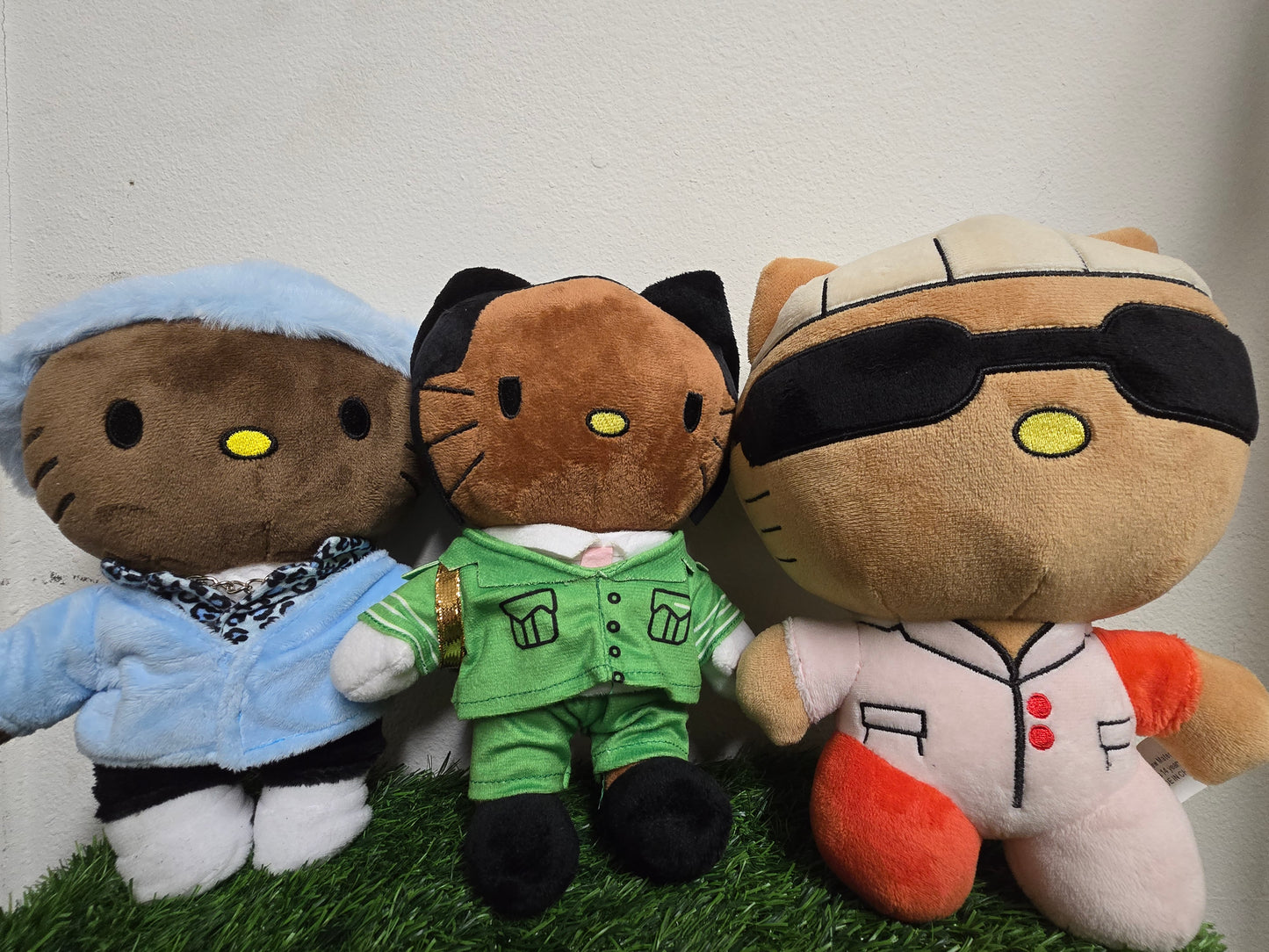 HELLO KITTY RAPPERS PLUSH (Over 25 Kinds!) + Free Keychains/Stickers/TCG