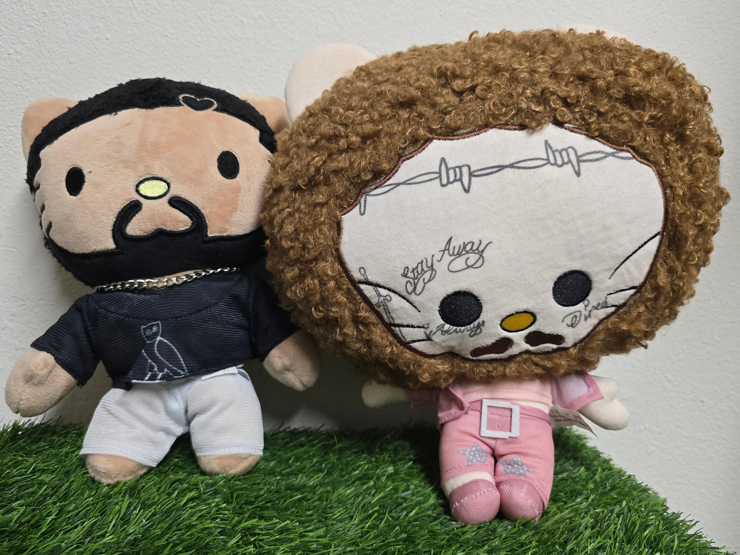 HELLO KITTY RAPPERS PLUSH (Over 25 Kinds!) + Free Keychains/Stickers/TCG