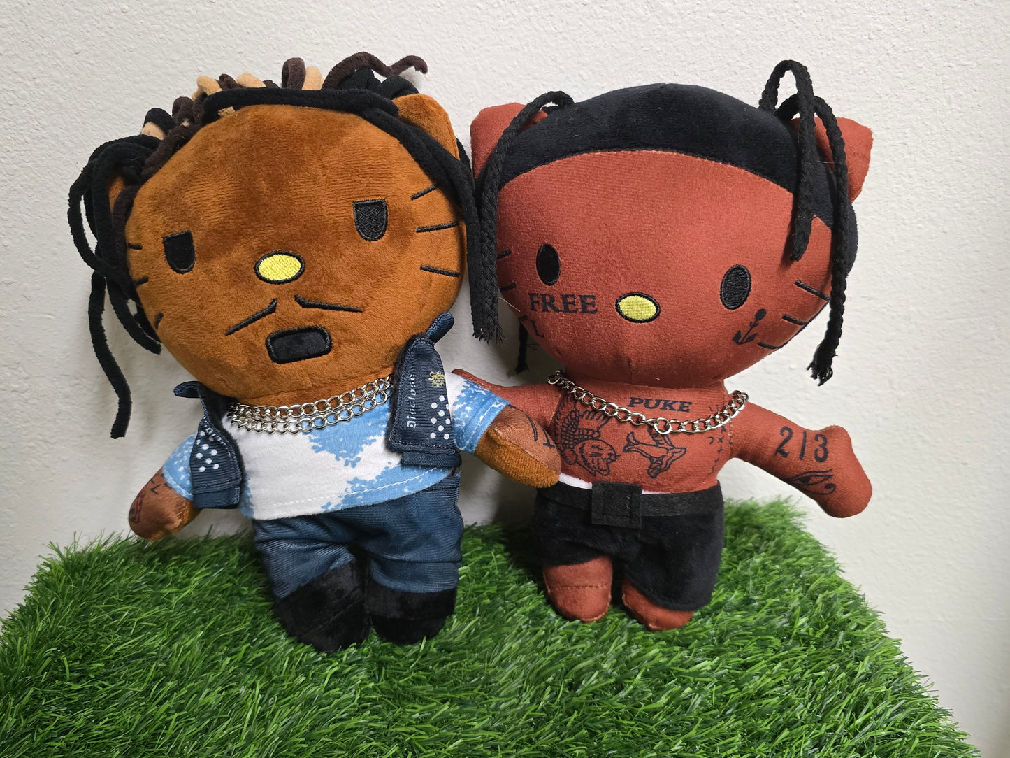 HELLO KITTY RAPPERS PLUSH (Over 25 Kinds!) + Free Keychains/Stickers/TCG